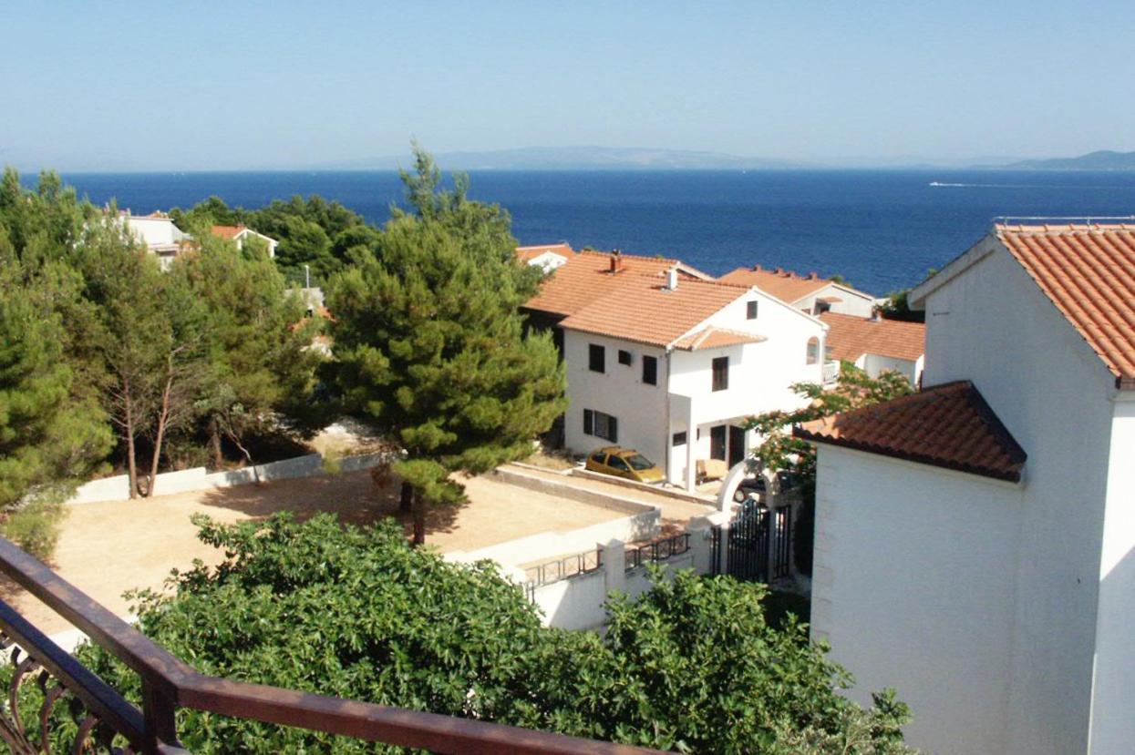 Apartments By The Sea Rastici, Ciovo - 2104 Trogir Buitenkant foto