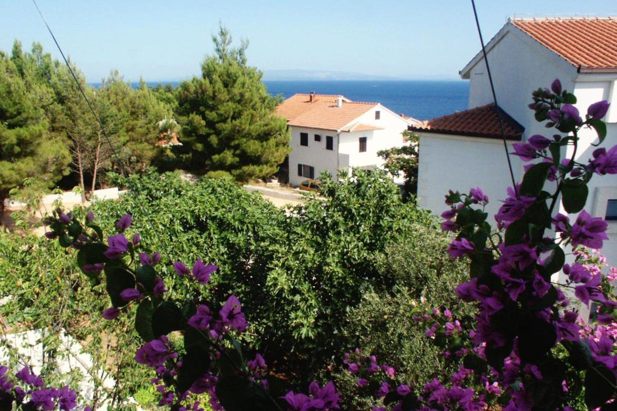 Apartments By The Sea Rastici, Ciovo - 2104 Trogir Buitenkant foto